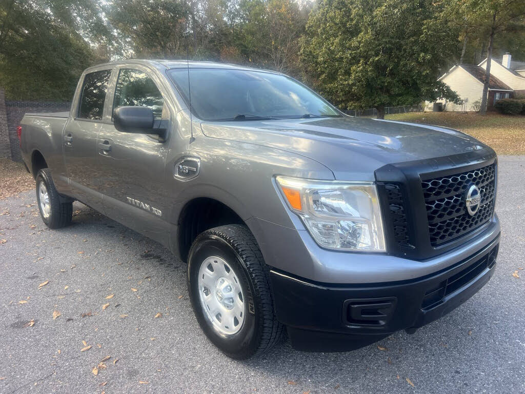 2017 Nissan Titan