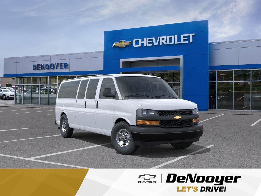 2025 Chevrolet Express 3500 LS Extended RWD