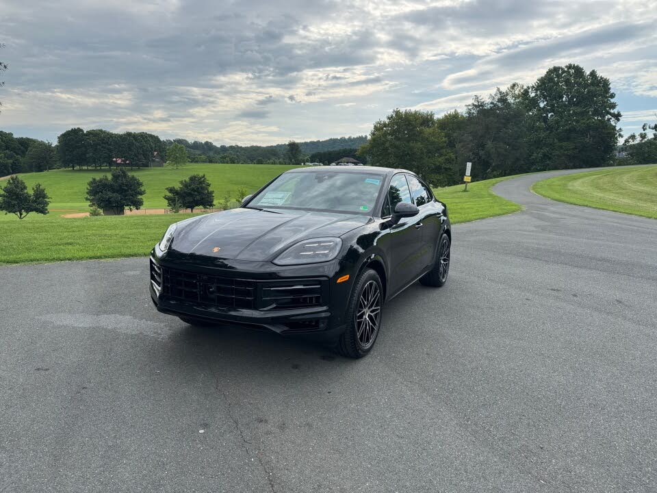 2025 Porsche Cayenne Coupe AWD