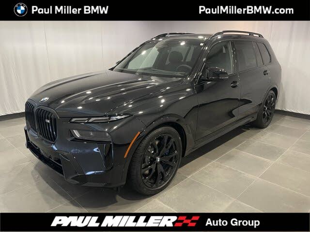 2026 BMW X7 M60i AWD