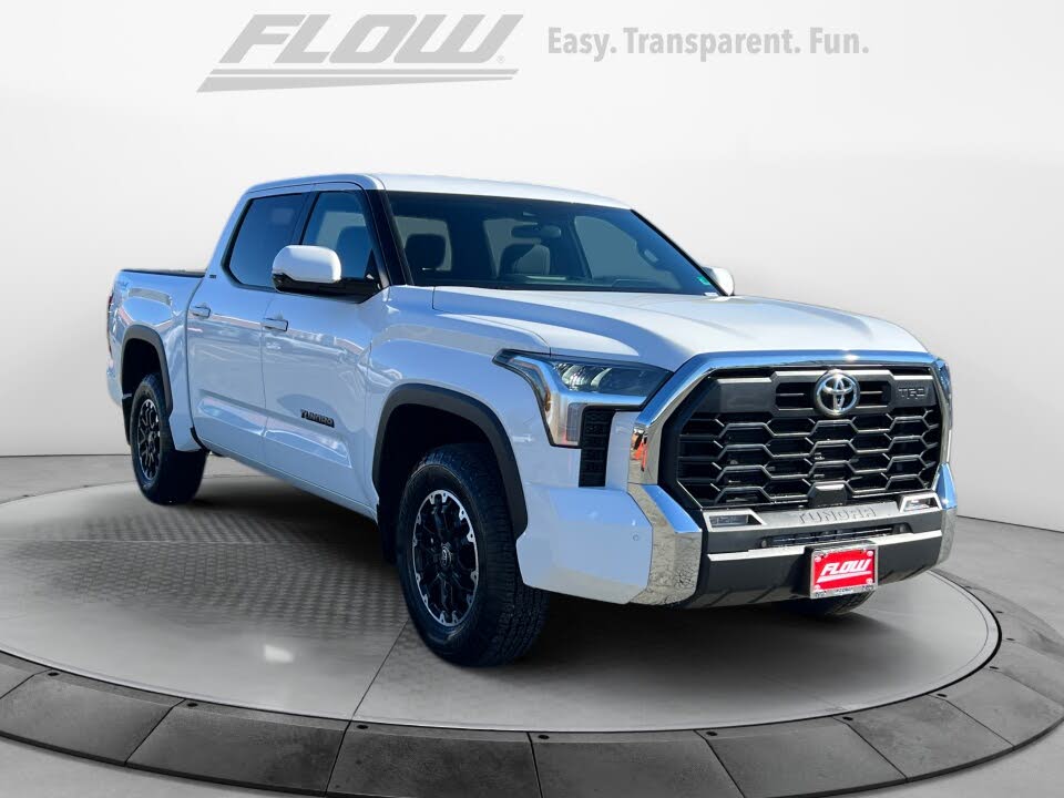 2026 Toyota Tundra SR5 CrewMax Cab 4WD