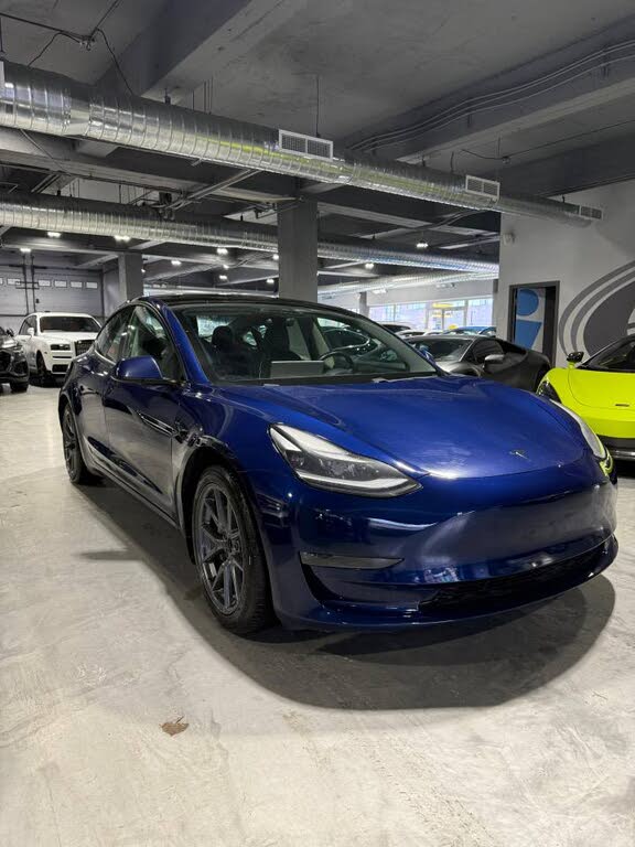 2021 Tesla Model 3 Standard Range Plus RWD