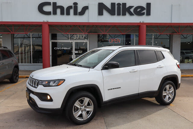 2022 Jeep Compass Latitude 4WD