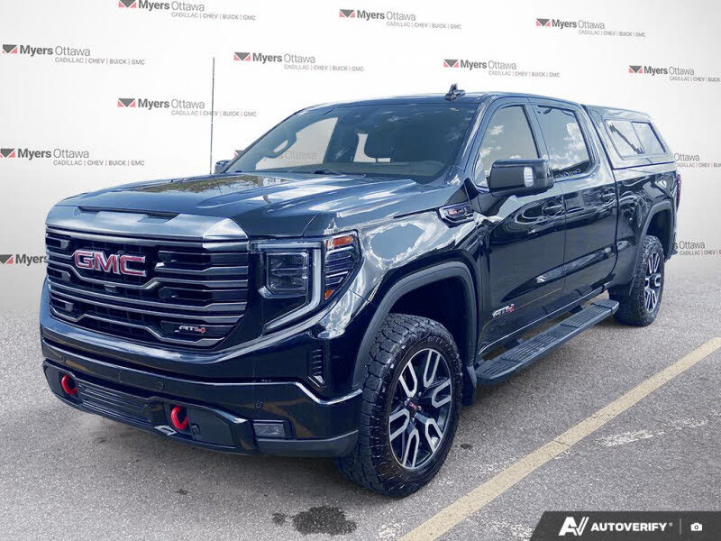 2023 GMC Sierra 1500 AT4 Crew Cab 4WD