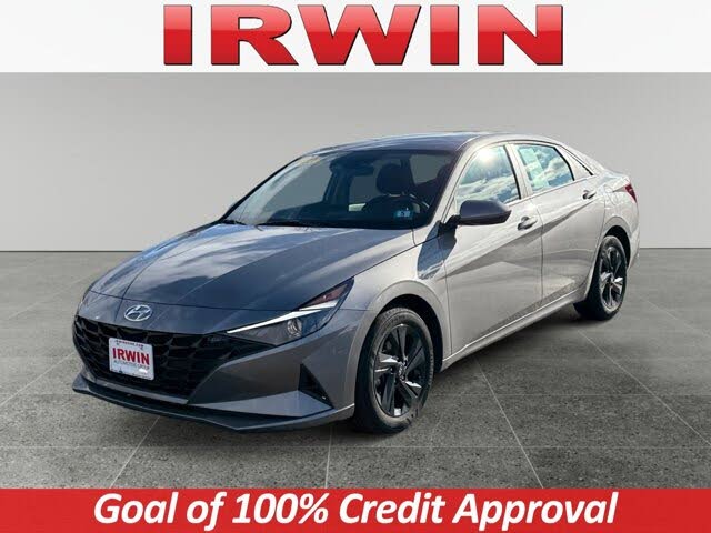 2023 Hyundai Elantra SEL FWD