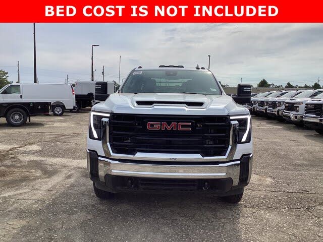 2025 GMC Sierra 3500HD Chassis Pro Crew Cab 4WD