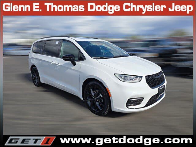 2026 Chrysler Pacifica Limited FWD