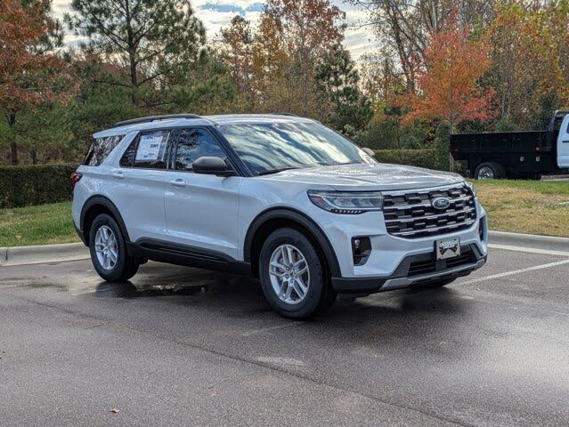 2026 Ford Explorer Active RWD