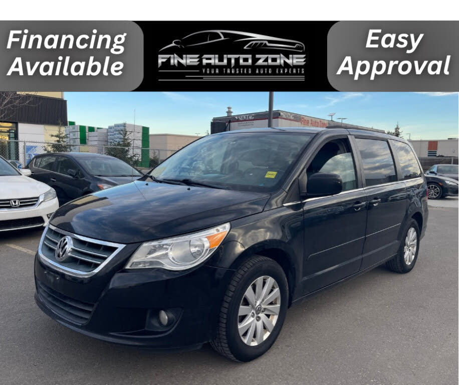 2012 Volkswagen Routan SEL Premium