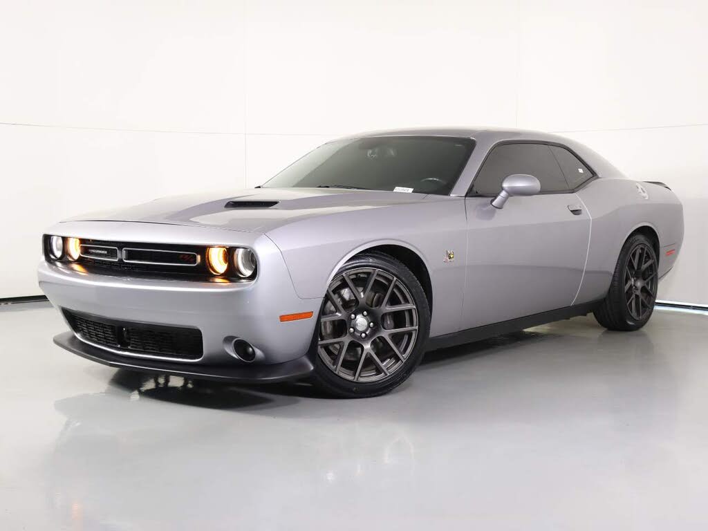 2016 Dodge Challenger R/T Scat Pack RWD