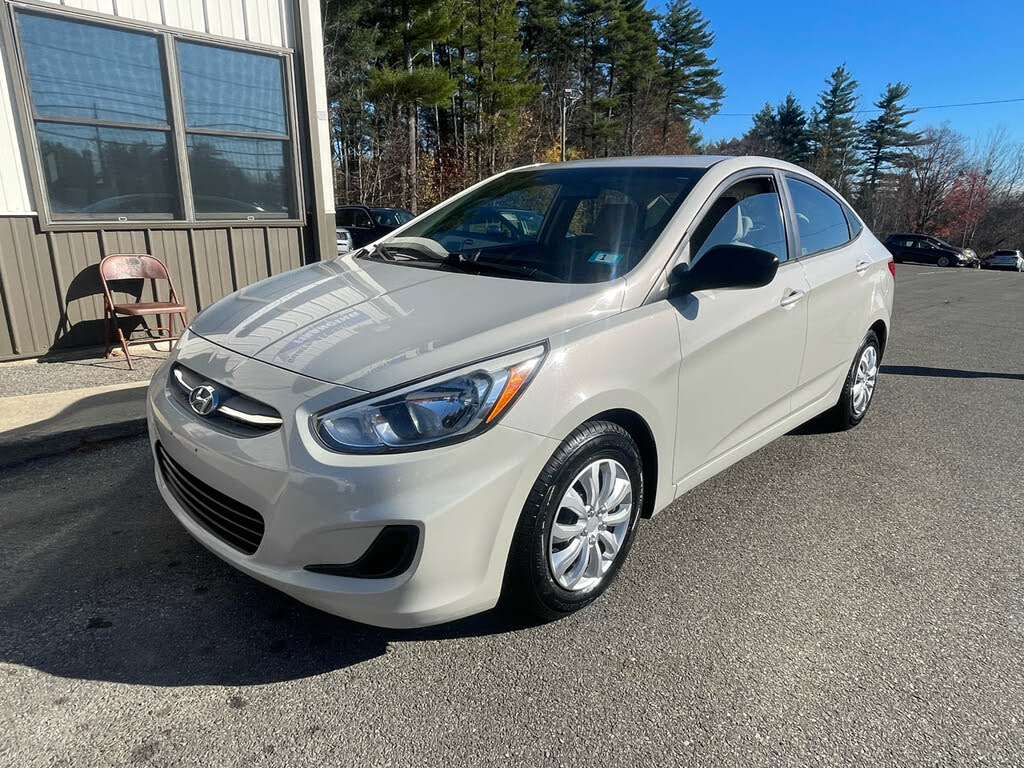 2016 Hyundai Accent SE Sedan FWD