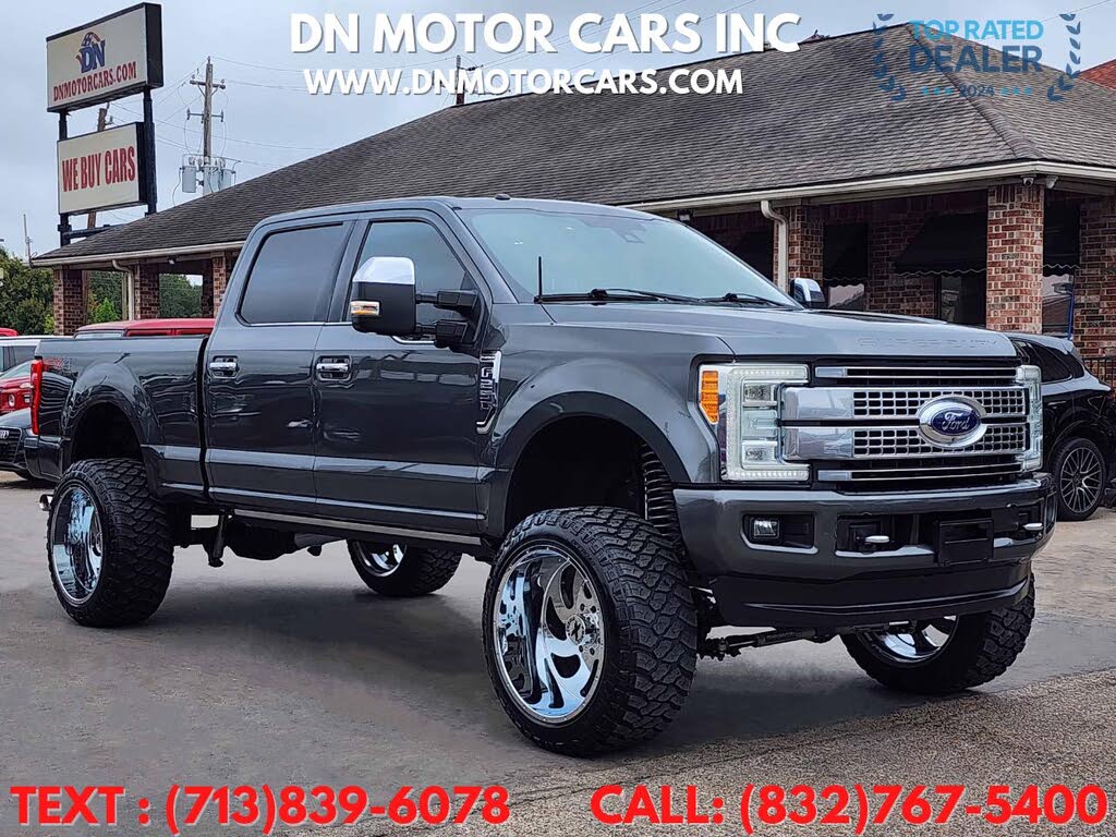 2017 Ford F-250 Super Duty Platinum Crew Cab 4WD