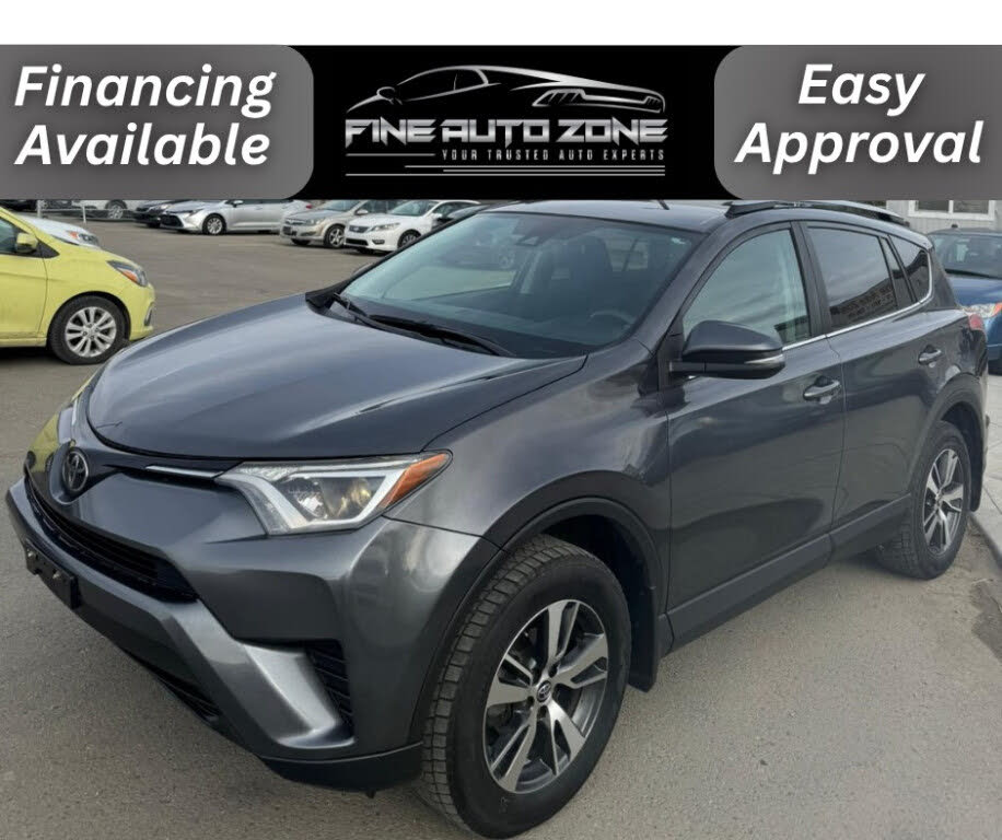 Toyota RAV4 LE AWD 2018