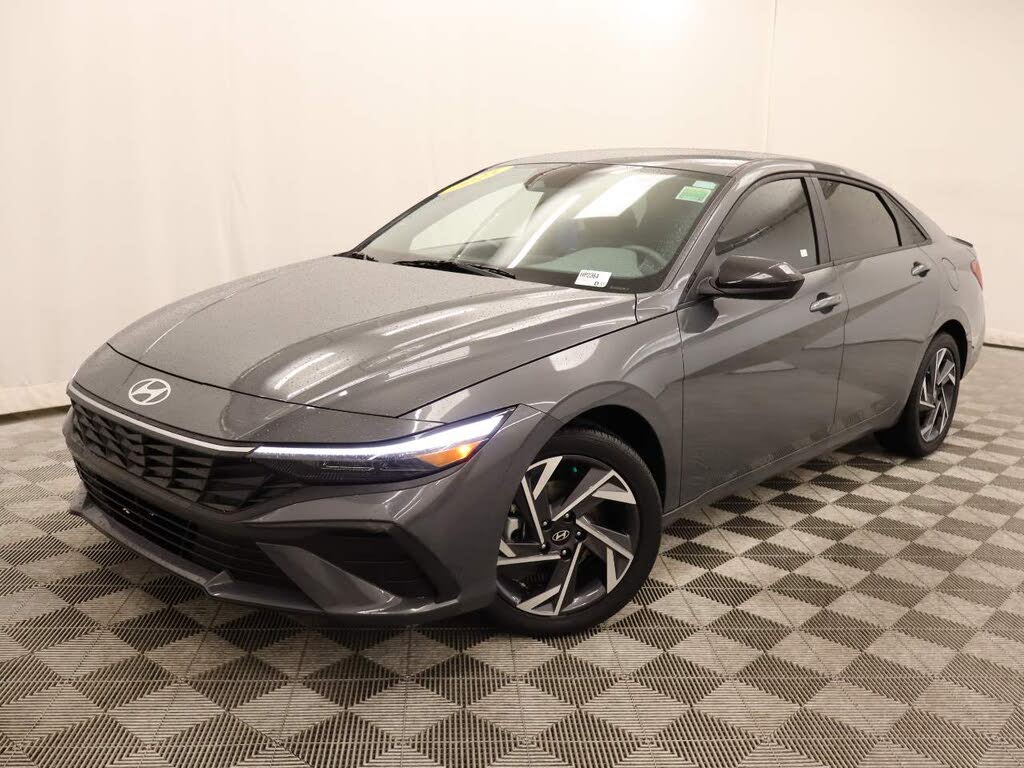 2025 Hyundai Elantra SEL Sport FWD