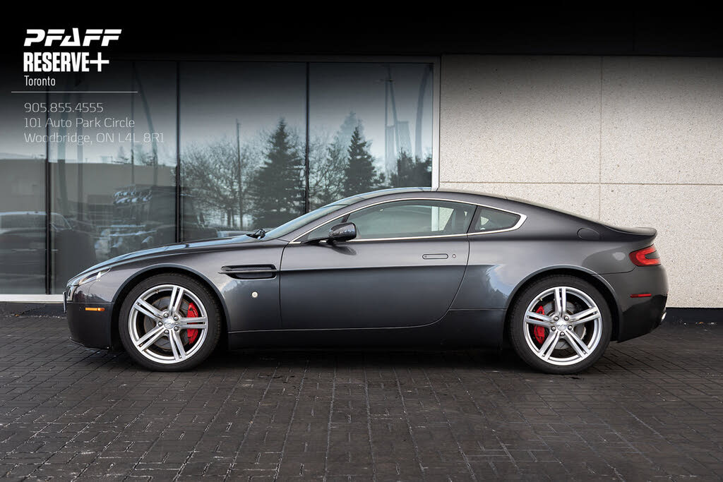 2009 Aston Martin V8 Vantage Coupe RWD