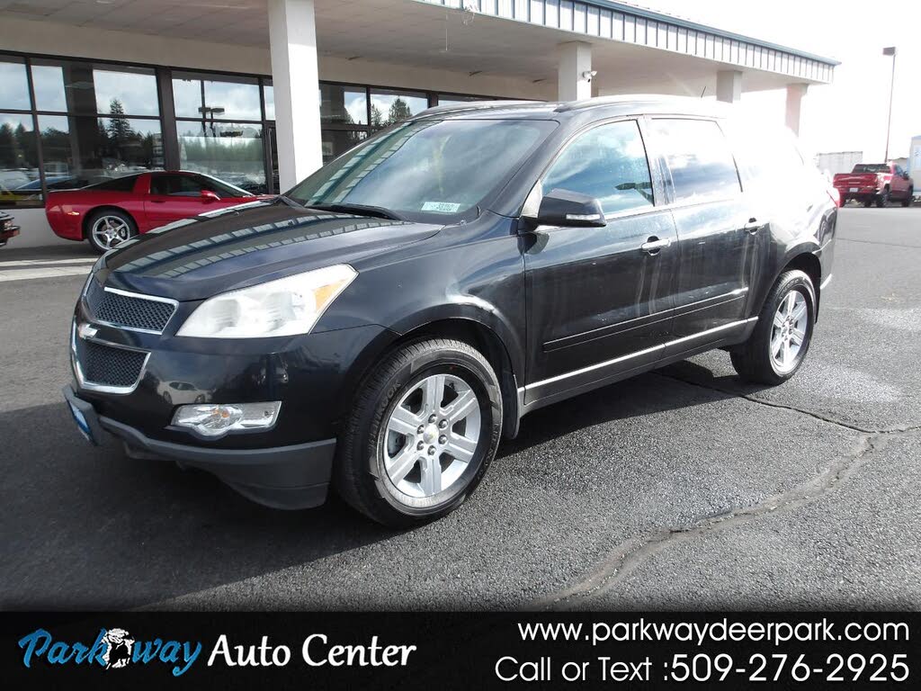 2011 Chevrolet Traverse 2LT FWD