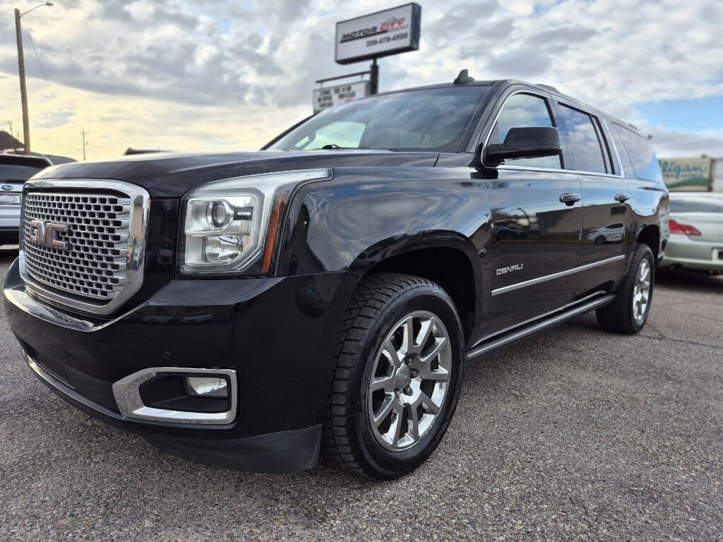 2015 GMC Yukon XL Denali 4WD