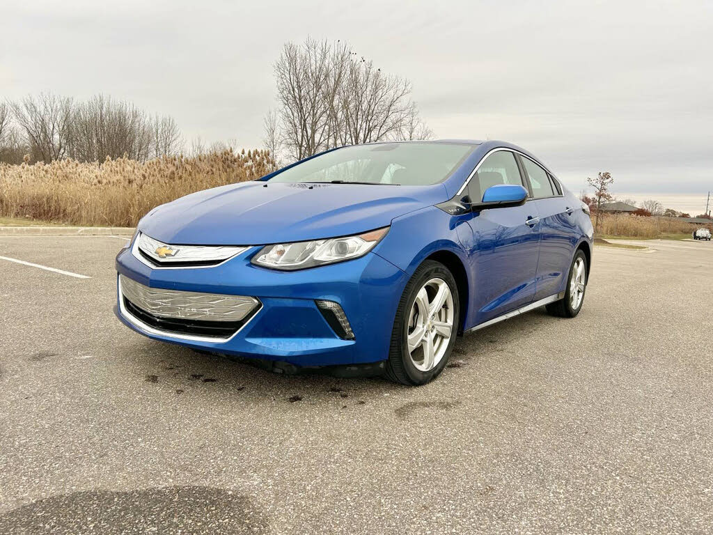 2017 Chevrolet Volt LT FWD
