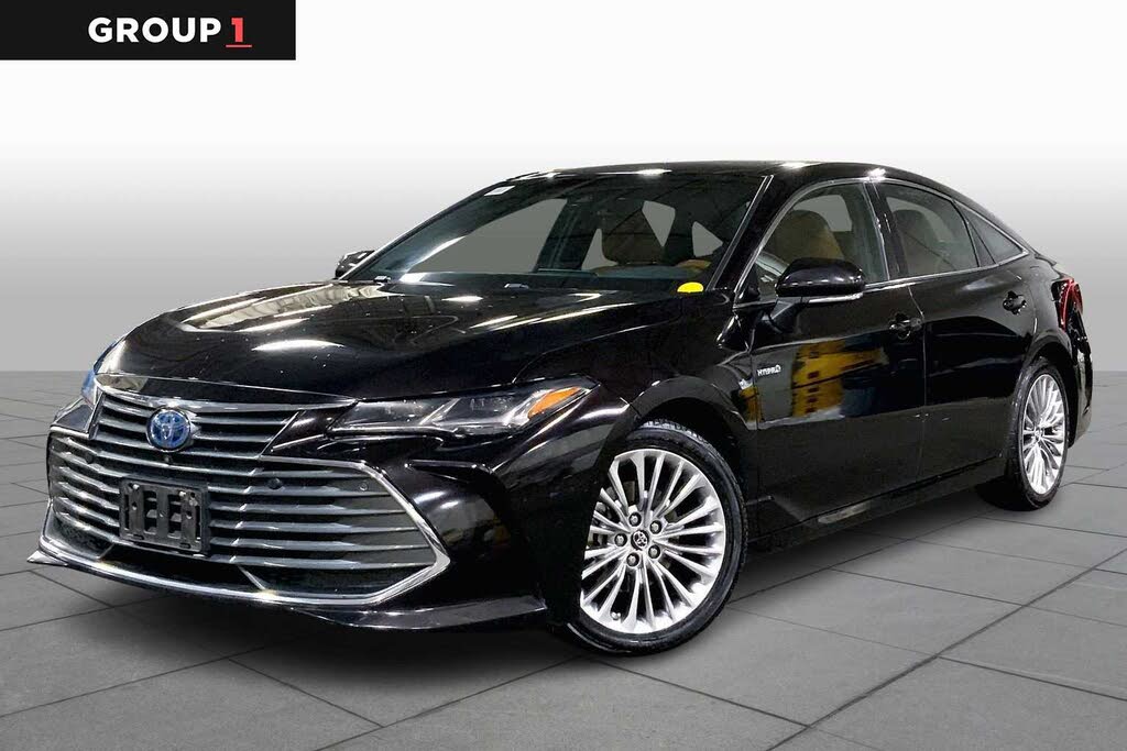 2019 Toyota Avalon Hybrid Limited FWD