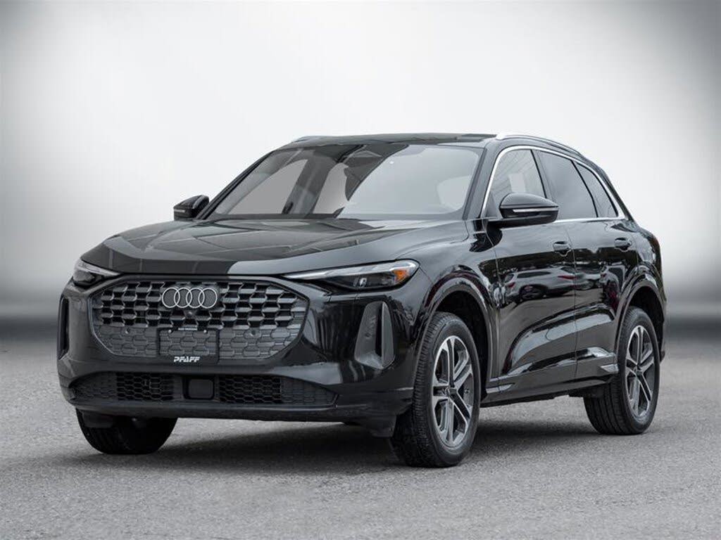 2025 Audi Q5 quattro Premium 40 TFSI