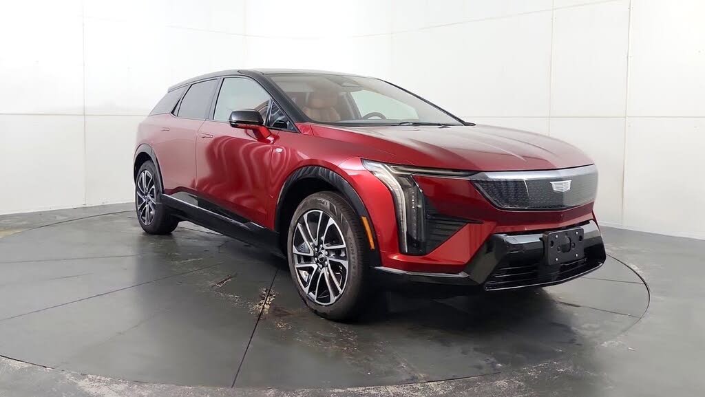 2026 Cadillac OPTIQ Premium Sport AWD