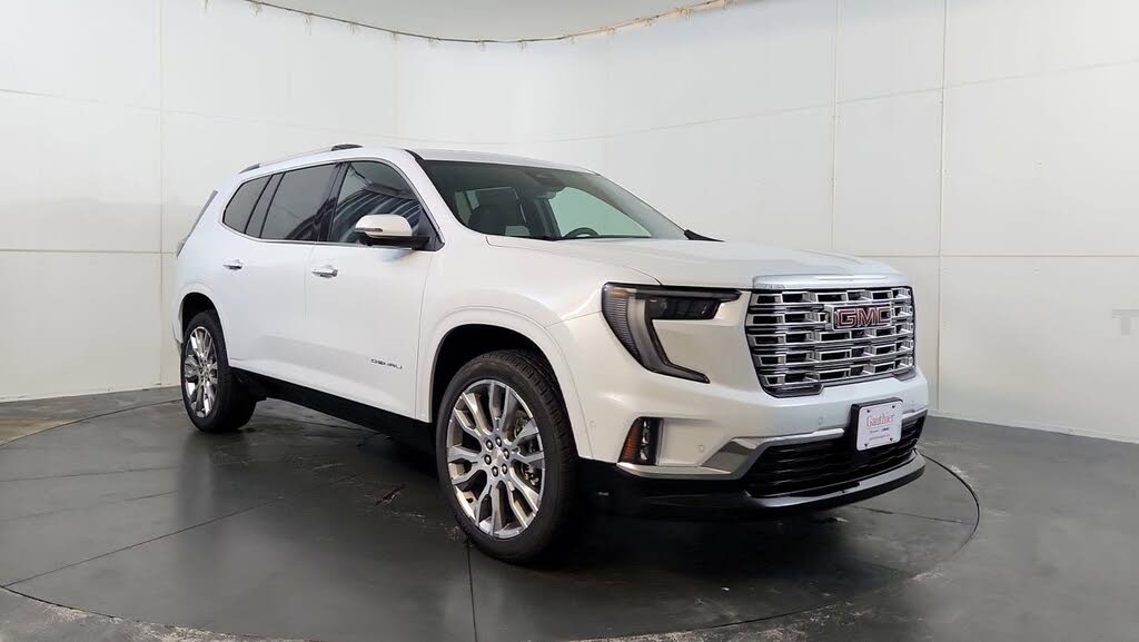 2026 GMC Acadia Denali AWD
