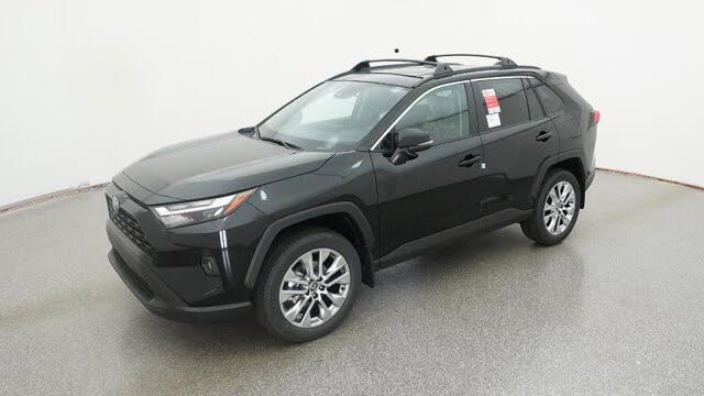 2025 Toyota RAV4 XLE Premium FWD