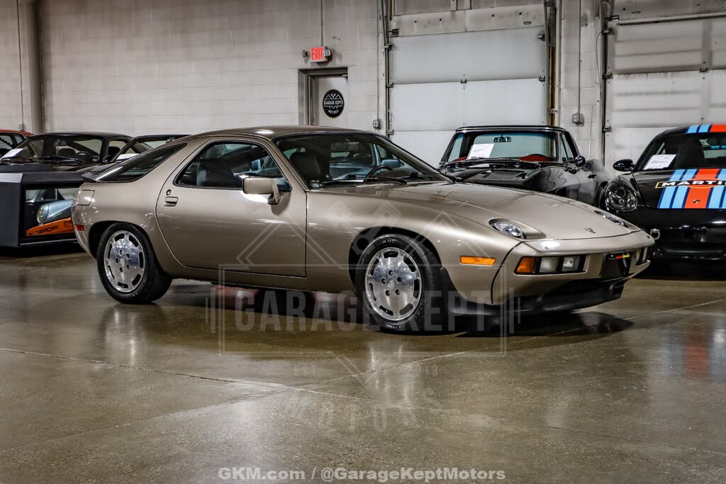 1983 Porsche 928 S Hatchback