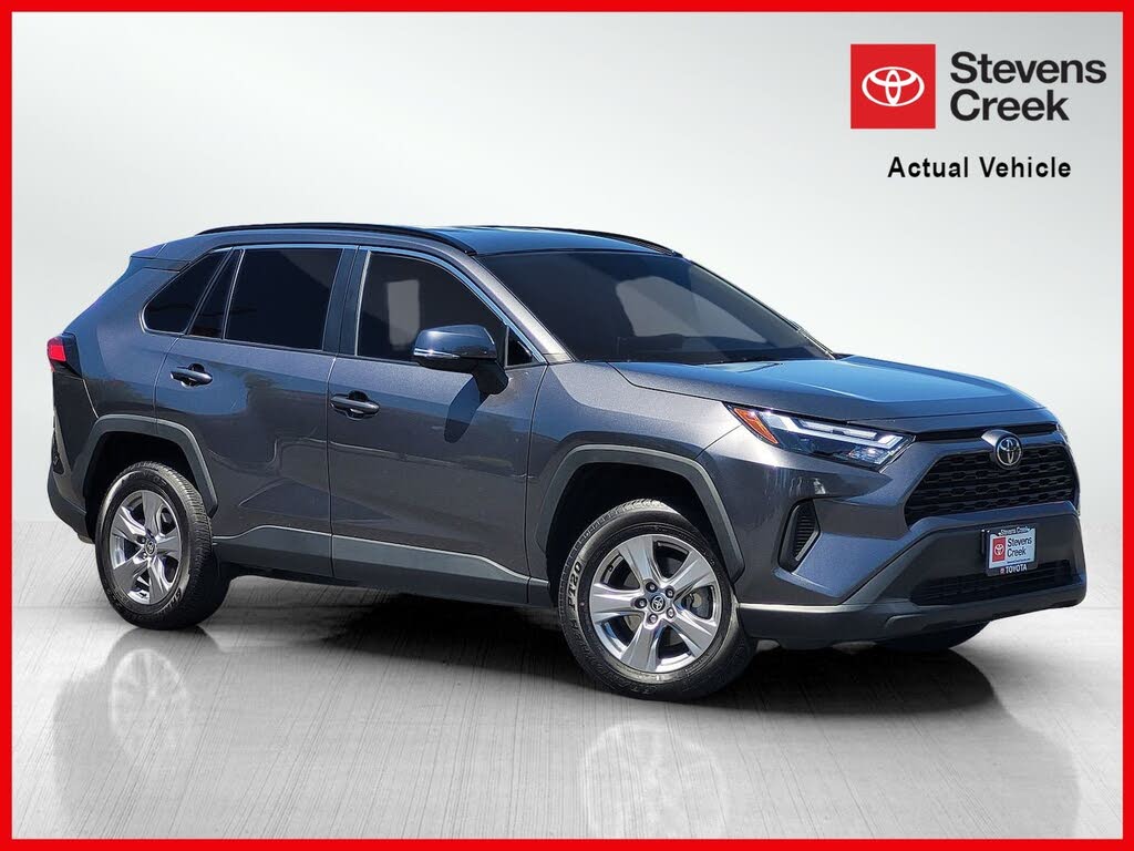 2024 Toyota RAV4 XLE AWD
