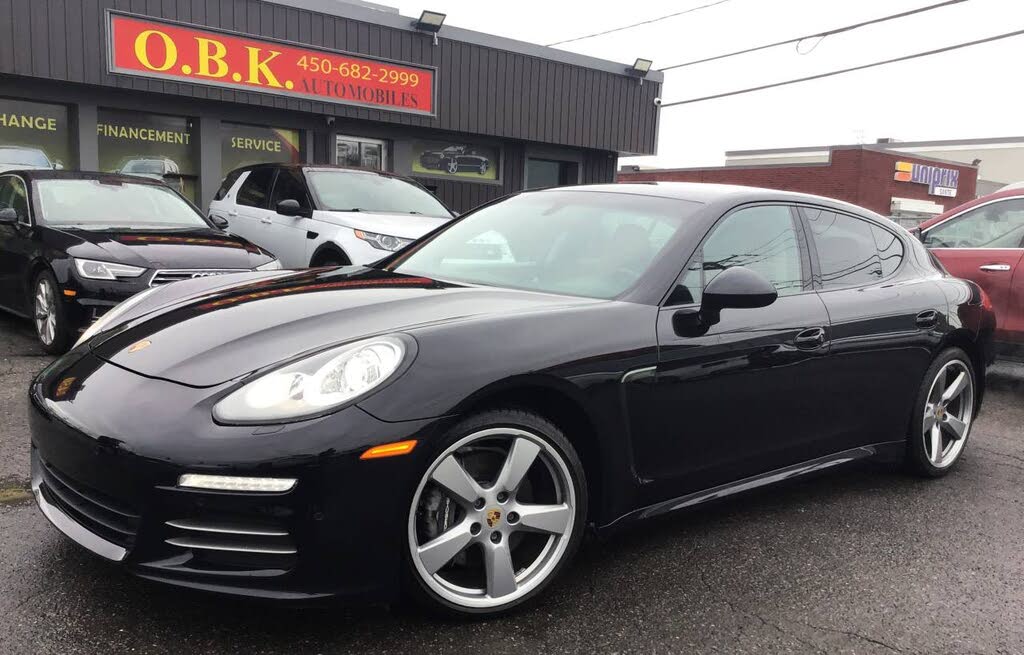 Porsche Panamera 4 2016