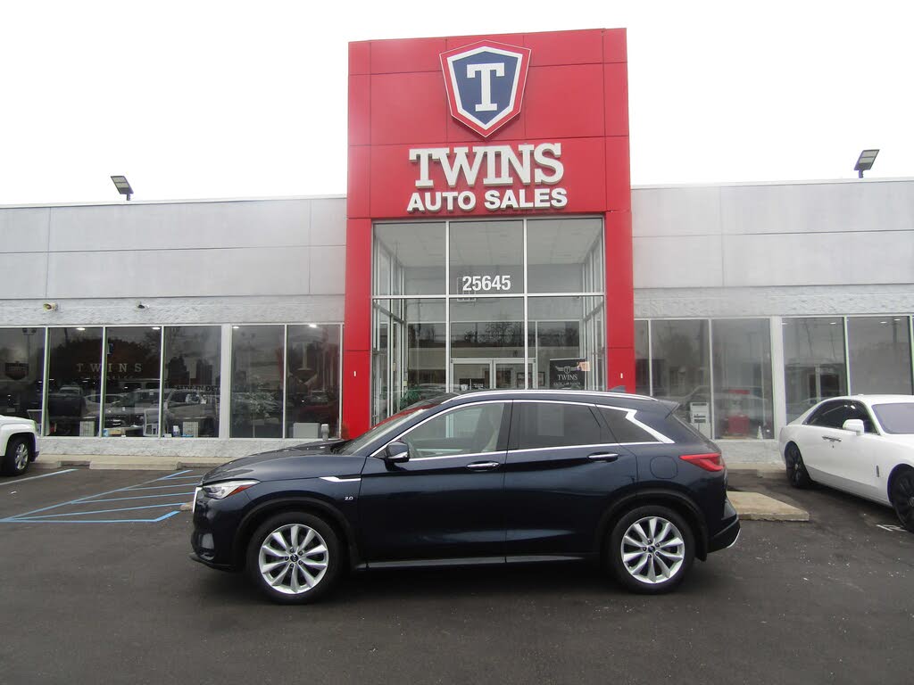 2019 INFINITI QX50 Essential AWD