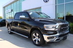 RAM 1500 Laramie Crew Cab RWD