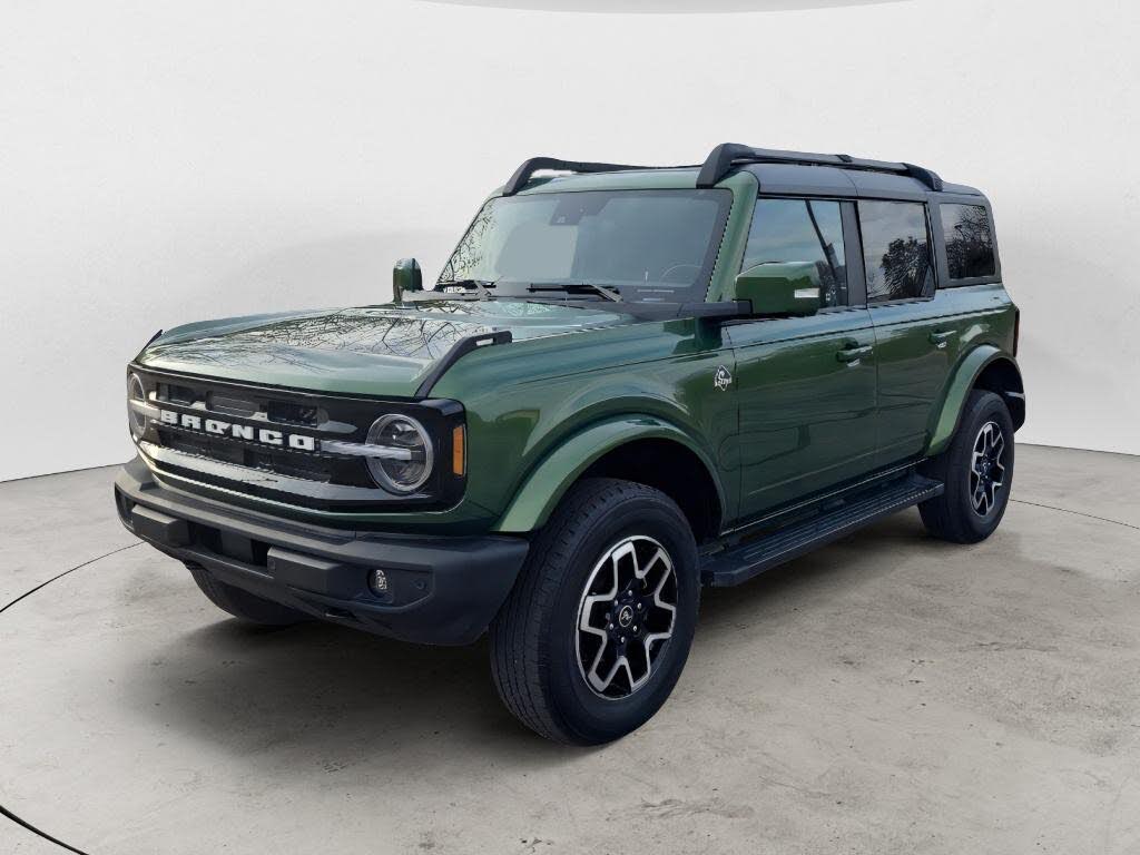 2022 Ford Bronco Outer Banks 4-Door 4WD