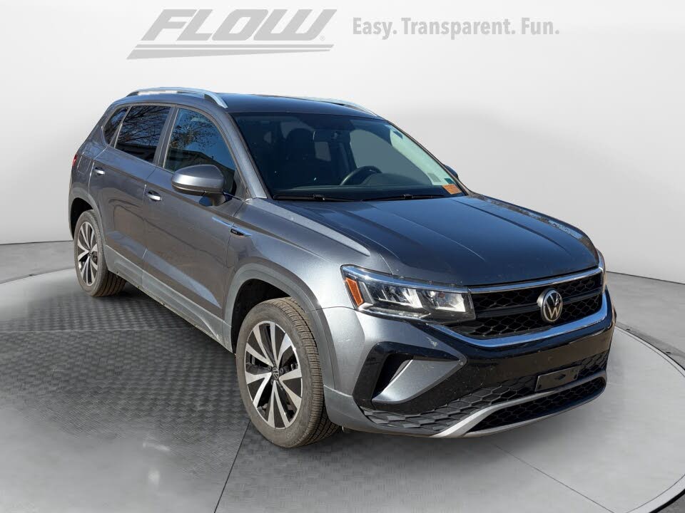 2022 Volkswagen Taos SE 4Motion