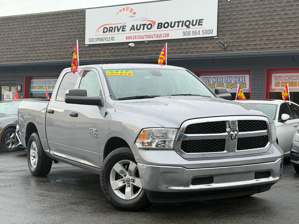 2023 RAM 1500 Classic SLT Quad Cab 4WD