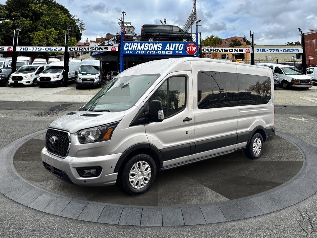 2024 Ford Transit Passenger 350 XLT Medium Roof LB RWD