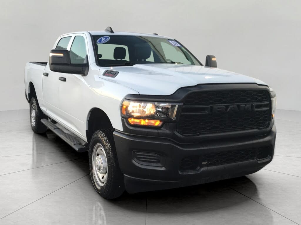 2024 RAM 2500 Tradesman Crew Cab 4WD
