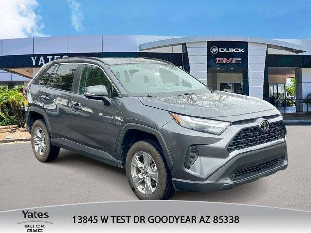 2024 Toyota RAV4 XLE FWD