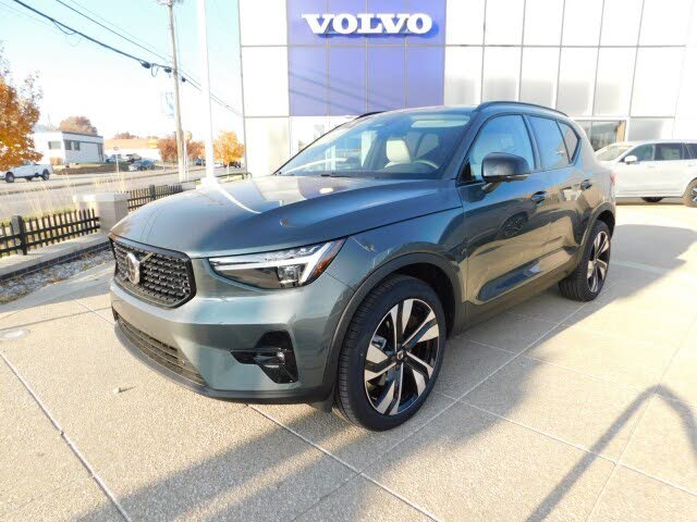 2026 Volvo XC40 B5 Ultra AWD