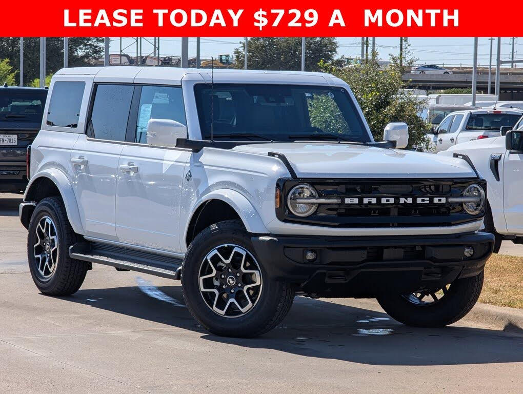 2025 Ford Bronco Outer Banks 4-Door 4WD