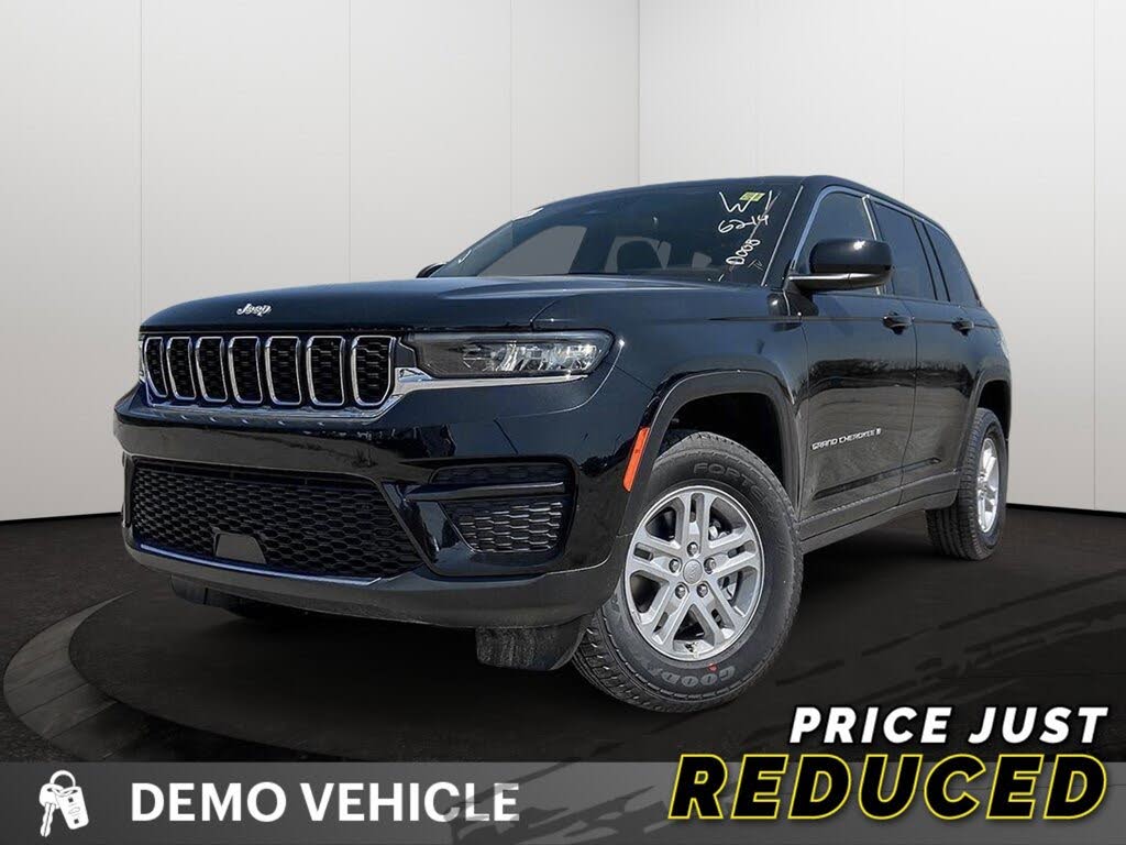 2024 Jeep Grand Cherokee Laredo 4WD
