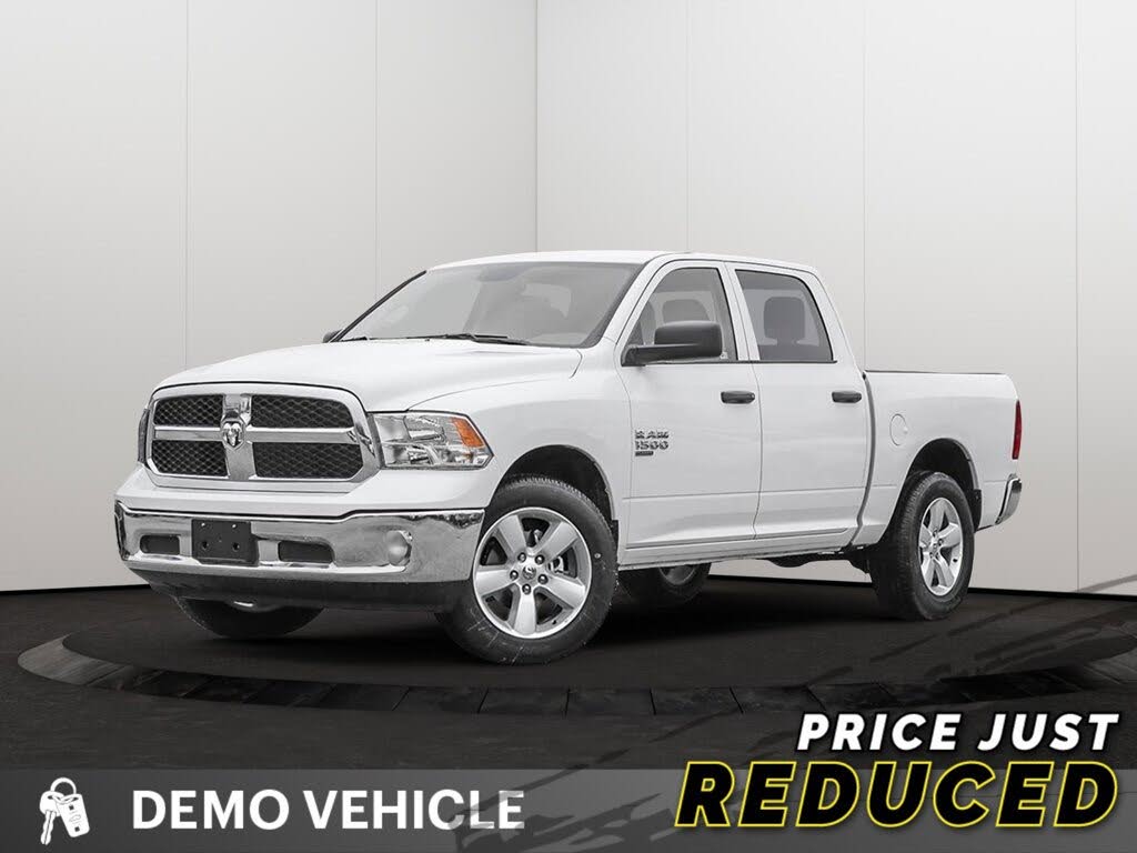 RAM 1500 Classic Tradesman Crew Cab 4WD 2024