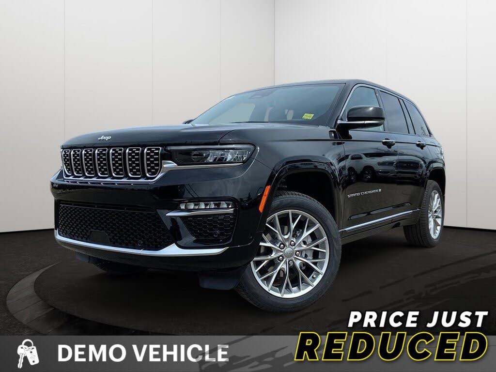 2025 Jeep Grand Cherokee Summit 4WD