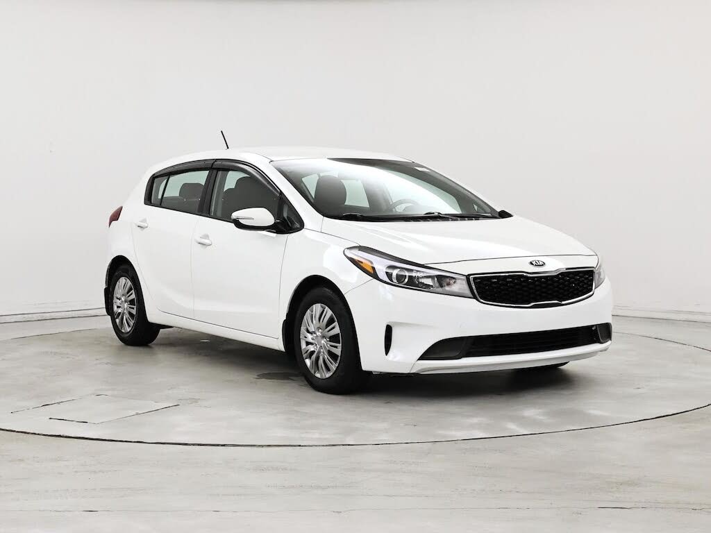 2017 Kia Forte5 LX