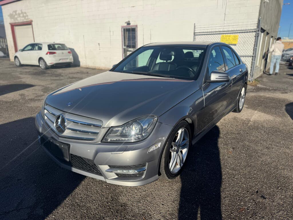 Mercedes-Benz C-Class C 300 Sedan 4MATIC 2013