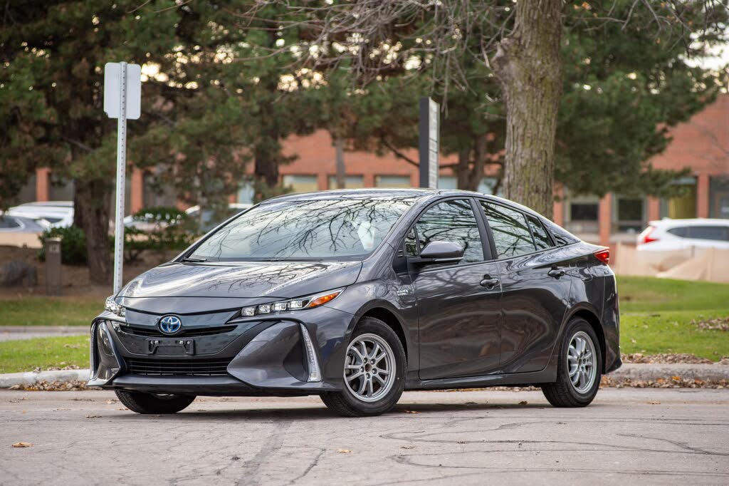 2022 Toyota Prius Prime Upgrade FWD