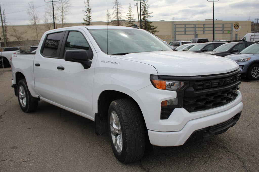 2023 Chevrolet Silverado 1500 Custom Crew Cab 4WD