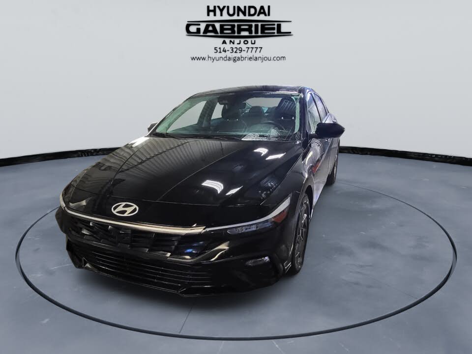 Hyundai Elantra SEL FWD 2024