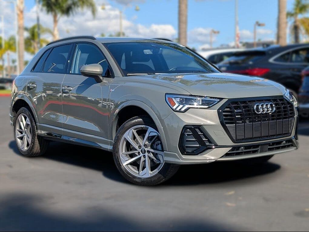 2025 Audi Q3 quattro Premium S Line 45 TFSI