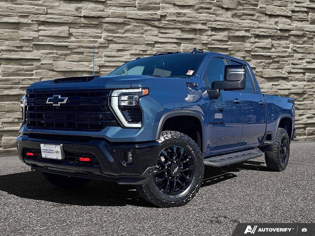 2025 Chevrolet Silverado 3500HD LT Crew Cab 4WD